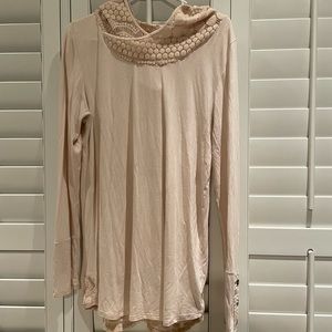 Women’s Maternity cream top with lace detail